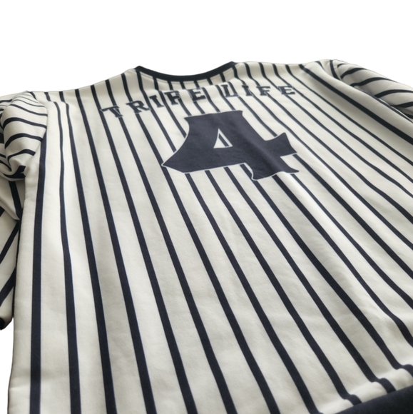 Junkies NY TrifeLife baseball sweater red/white/blue size Large 👌 - Picture 11 of 16